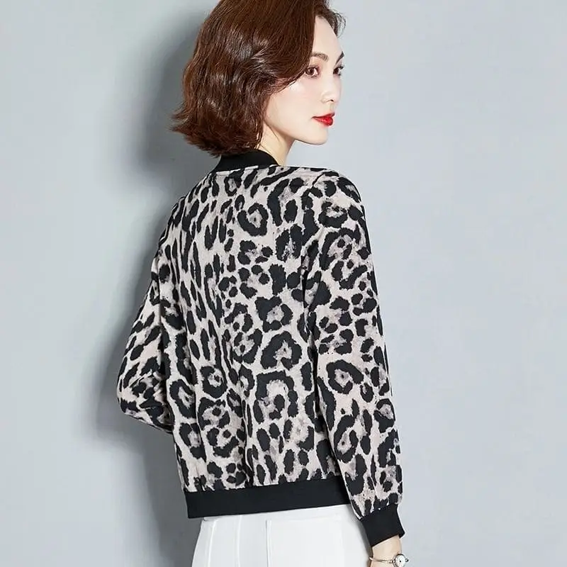 Veste Léopard Bomber Grise – Image 3
